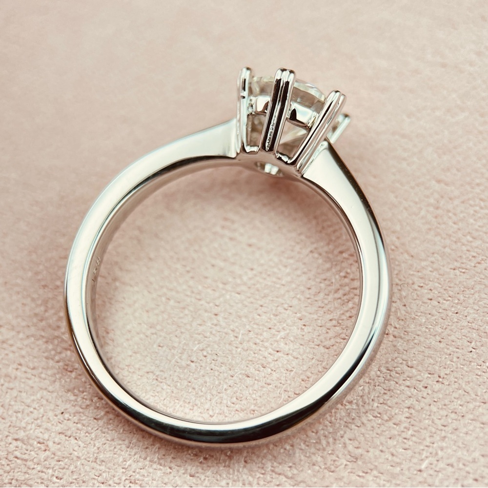 Moissanite 1ct Diamond Solitaire Engagement Ring Sterling Silver Size 7 - Picture 5 of 6